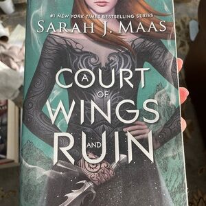 A Court of Wings and Ruin OOP Paperback by Sarah J Maas